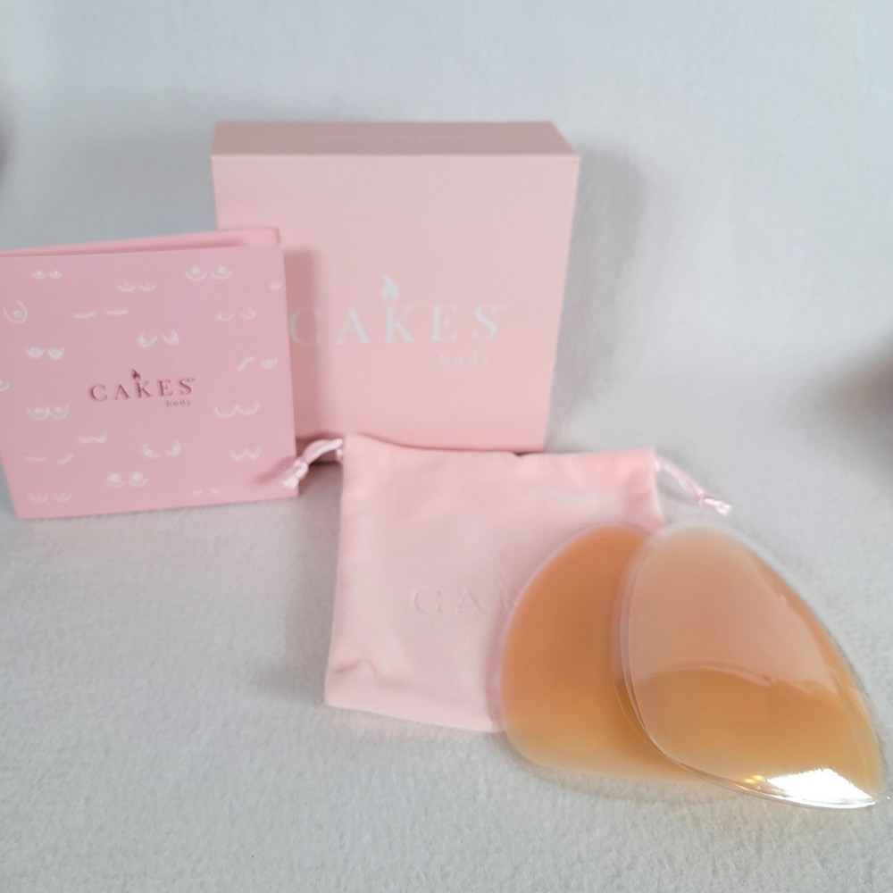 CAKES body Womens Silicone Nipple Covers Triangle Size OG Honey